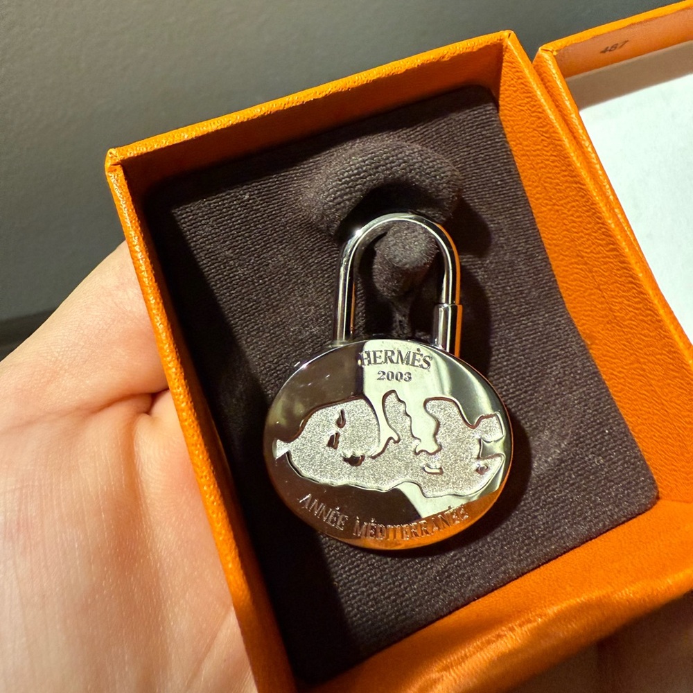Hermès padlock keychain brand new